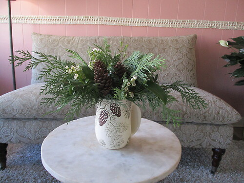 Holiday Mug Arrangement