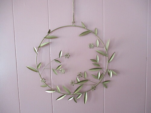 Metallic Floral Wreath